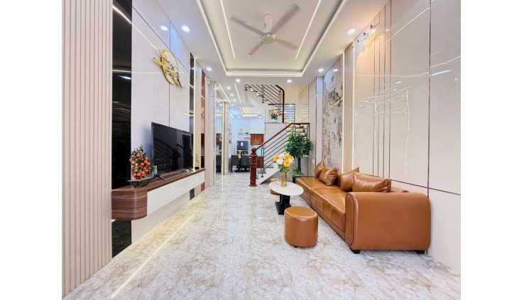 Chỉ 5.99 Tỷ TL! 60M², 3 Tầng/3P.Ngủ, Sát mặt tiền Phạm Ngũ Lão Gò Vấp!